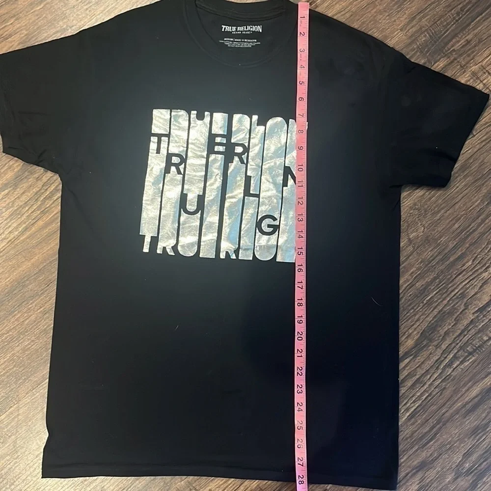 True Religion Black Metallic Foil Column Graphic Tee.  Size Medium